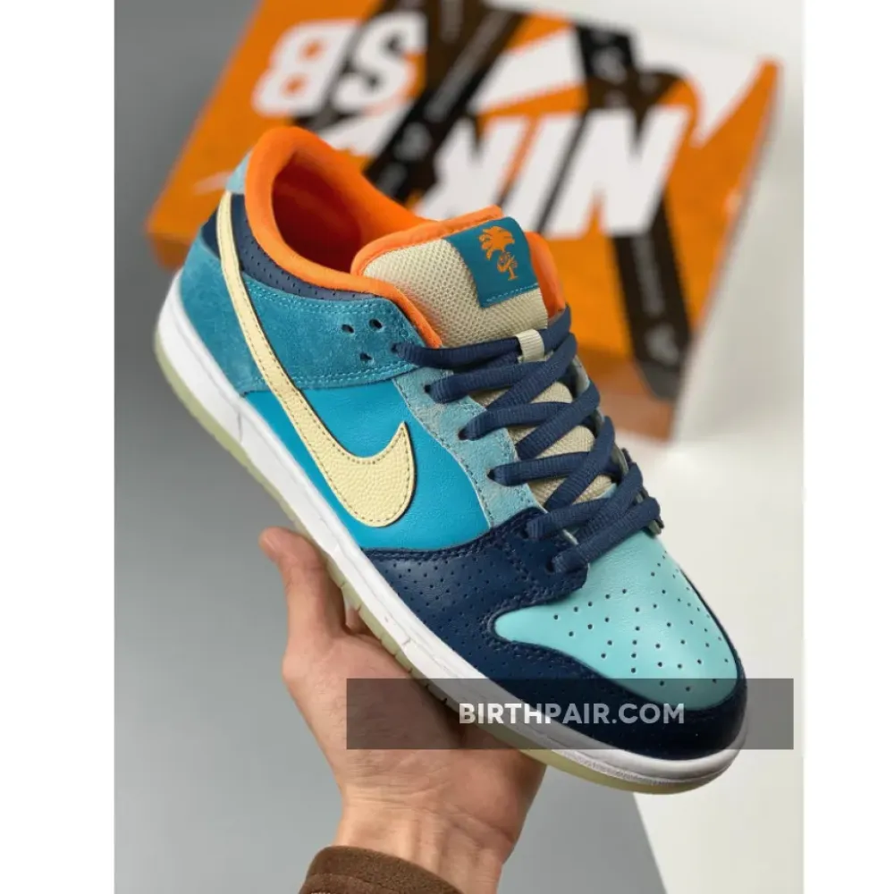 MIA Skate Shop x Nike SB Dunk Low Brave Blue/Metallic Gold Star VS-KZB9JFZ