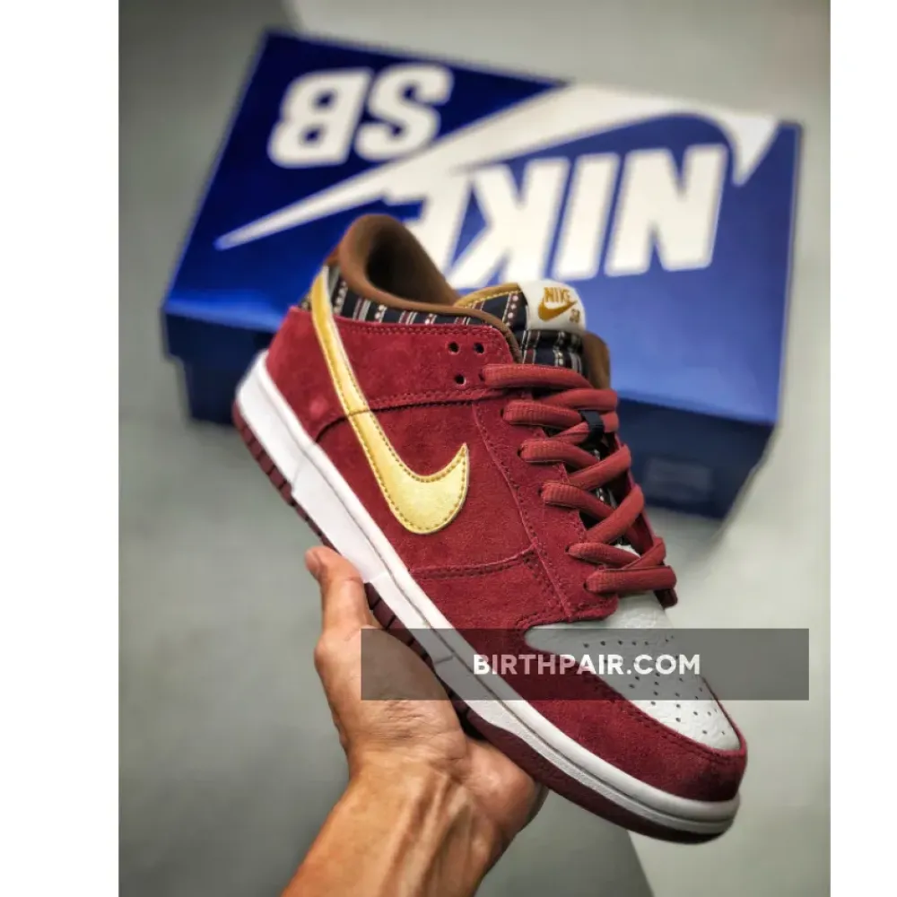 Nike SB Dunk Low ” Anchorman” Team Red/Metallic Gold VS-PVOEZR0