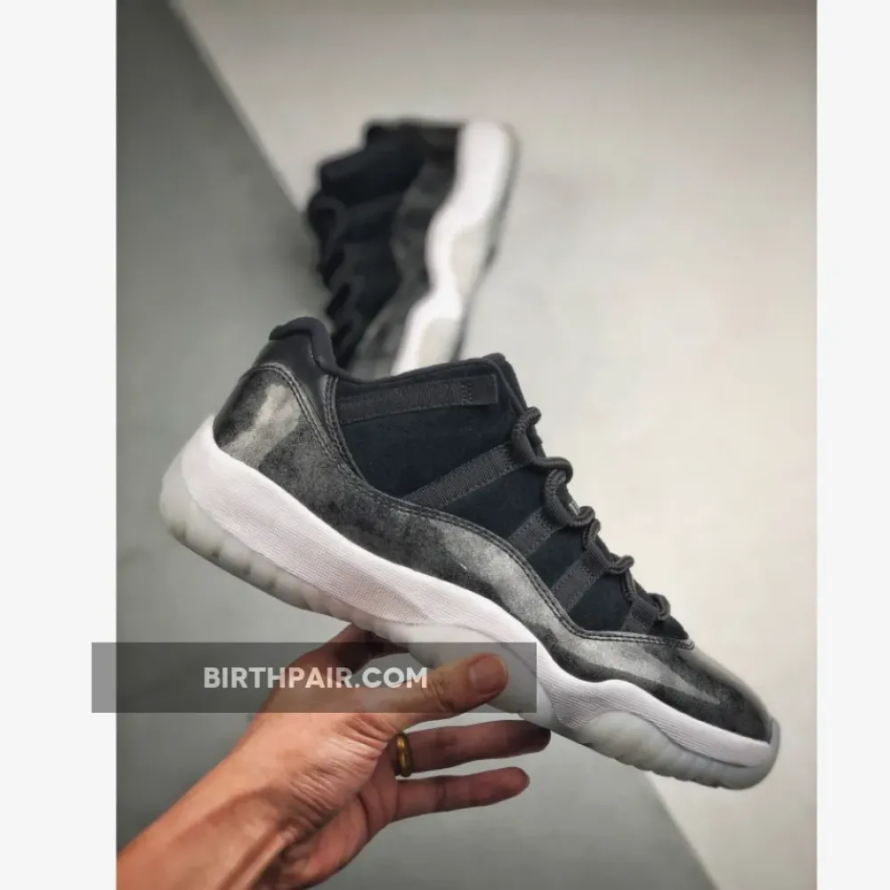 Air Jordan 11 Low ” Barons” Black/Metallic Silver-White VS-Z906CAT