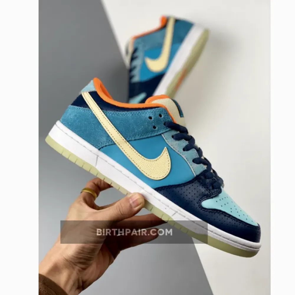 MIA Skate Shop x Nike SB Dunk Low Brave Blue/Metallic Gold Star VS-KZB9JFZ