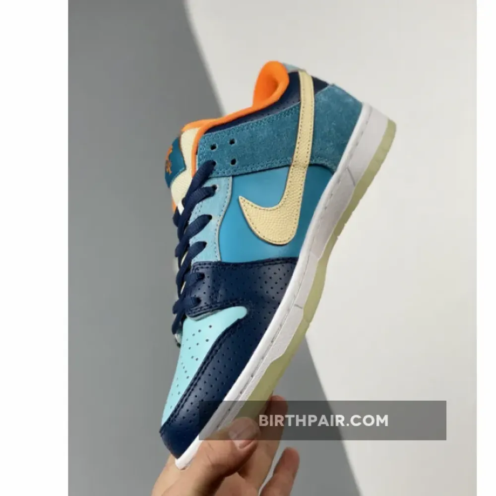 MIA Skate Shop x Nike SB Dunk Low Brave Blue/Metallic Gold Star VS-KZB9JFZ