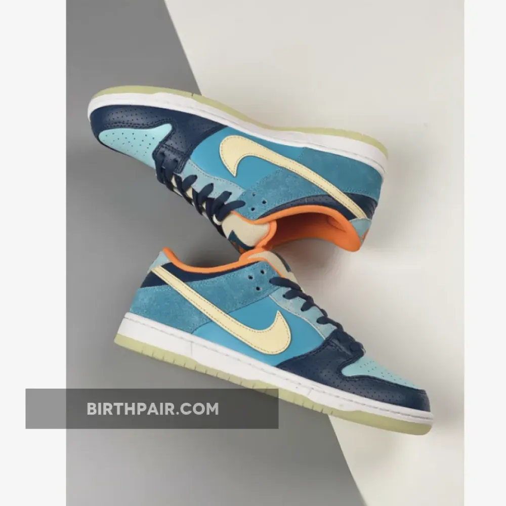 MIA Skate Shop x Nike SB Dunk Low Brave Blue/Metallic Gold Star VS-KZB9JFZ