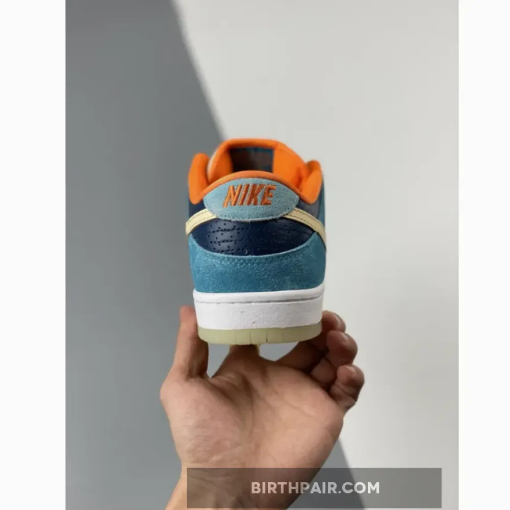 MIA Skate Shop x Nike SB Dunk Low Brave Blue/Metallic Gold Star VS-KZB9JFZ