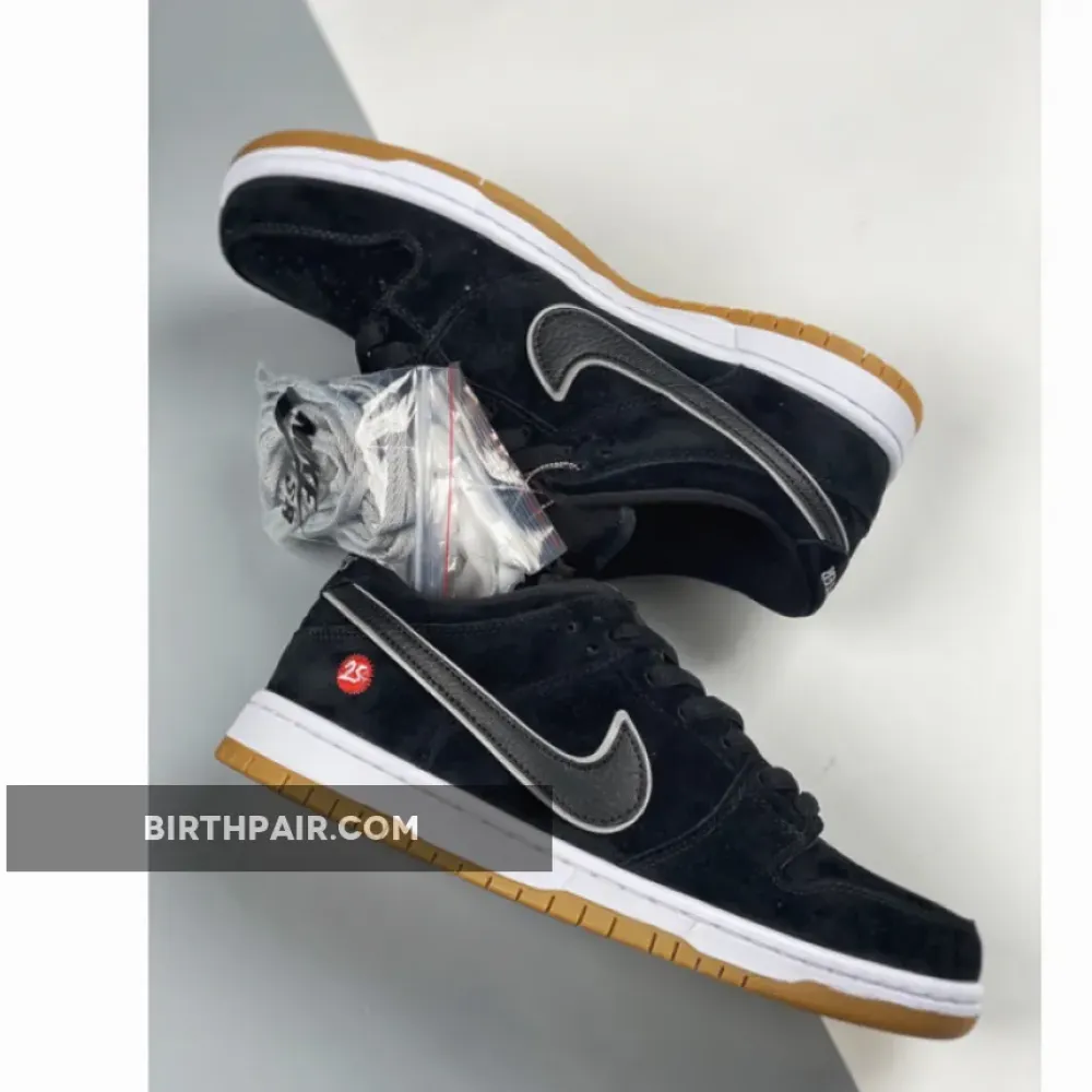 Quartersnacks x Nike SB Dunk Low Premium Black Reflective Silver VS-LU7AQA7
