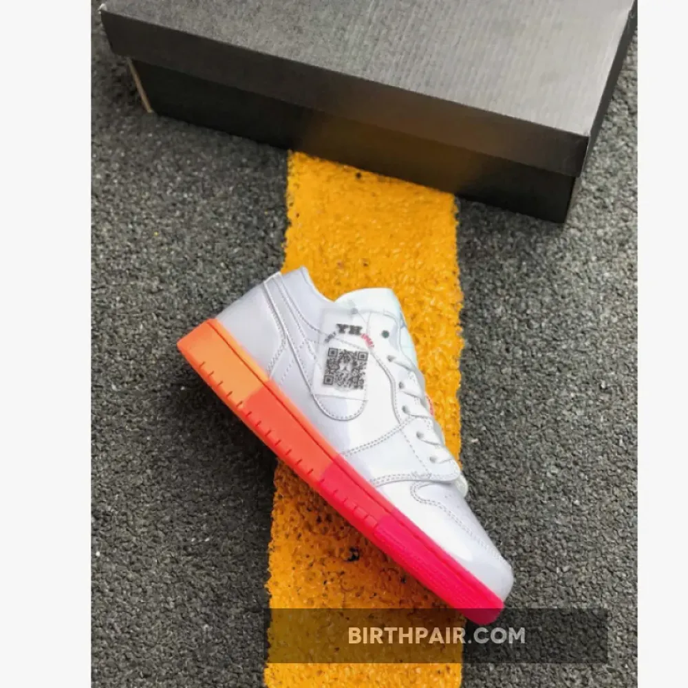 Air Jordan 1 Low GS White/Bright Crimson-Bright Mango-White VS-1OSZCPI