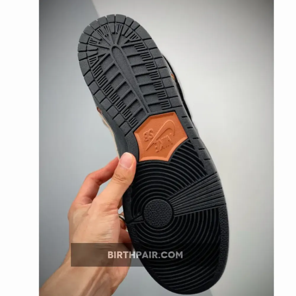 Gundam x Nike SB Dunk High Thunder Blue/Metallic Gold VS-C43D8MF