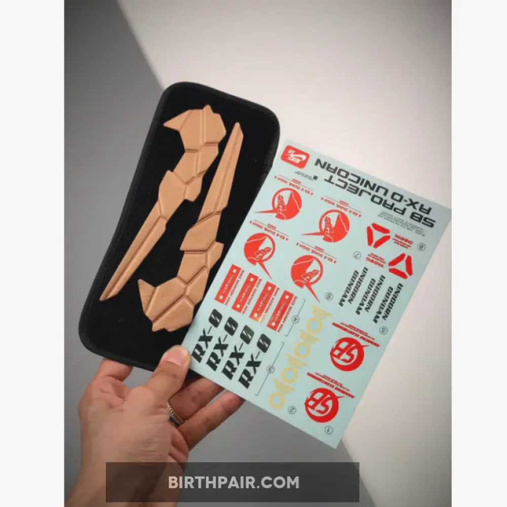 Gundam x Nike SB Dunk High Thunder Blue/Metallic Gold VS-C43D8MF