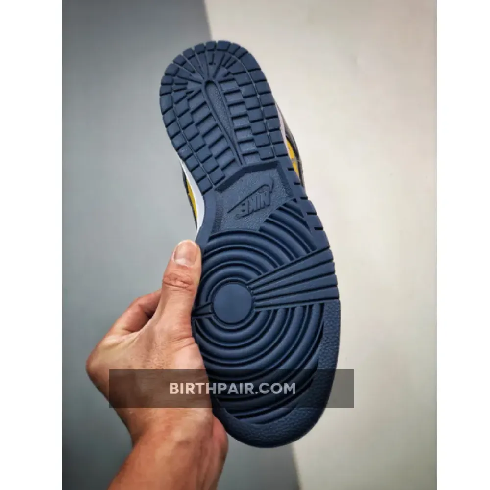 Custom Nike Dunk Low Michigan VS-TJAQ7OR