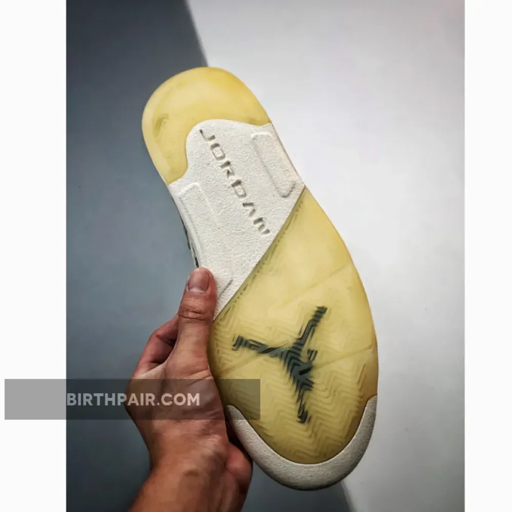 Air Jordan 5 Low ” Expression” Coconut Milk/Black-White DA8016-100 VS-X8AV8P1