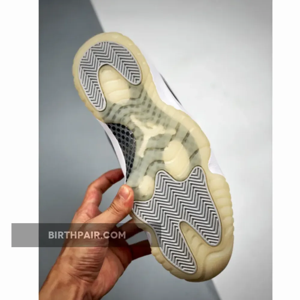 Air Jordan 11 ” Jubilee 25th Anniversary” Black/Clear-White-Metallic Silver VS-E87EO3P